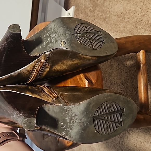 Vince Camuto booties sz 9.5 - Picture 5 of 6